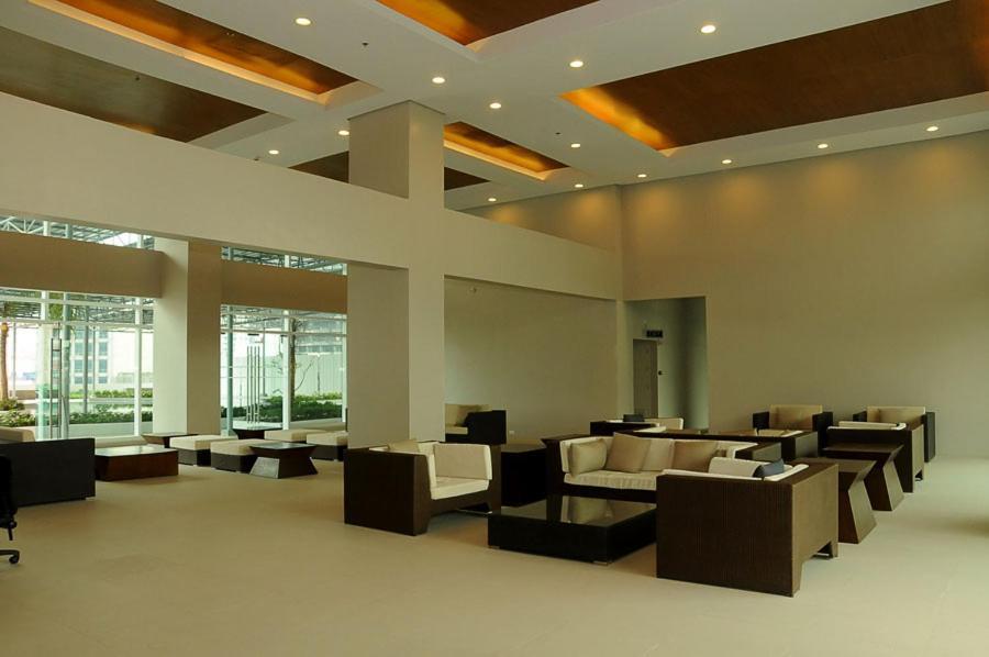 Affordable Makati Serviced Apartments Manila Exteriör bild
