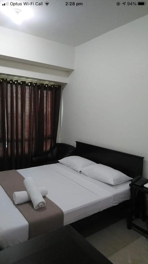 Affordable Makati Serviced Apartments Manila Exteriör bild