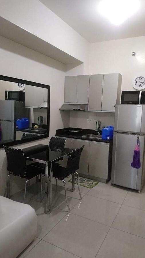 Affordable Makati Serviced Apartments Manila Exteriör bild