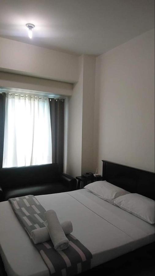 Affordable Makati Serviced Apartments Manila Exteriör bild