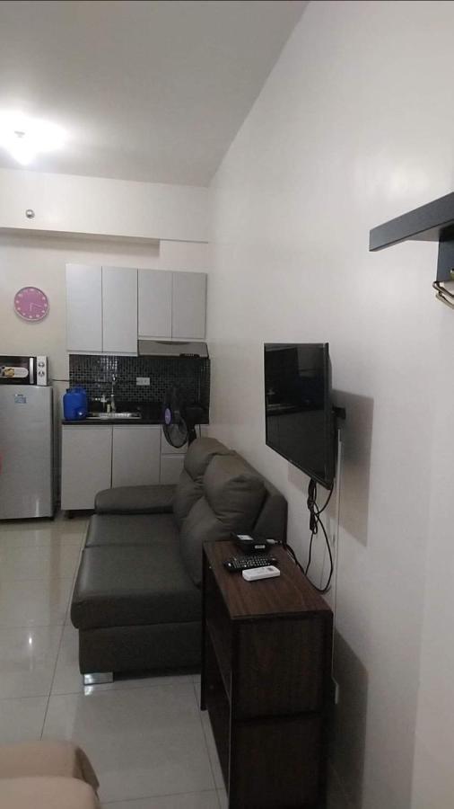 Affordable Makati Serviced Apartments Manila Exteriör bild