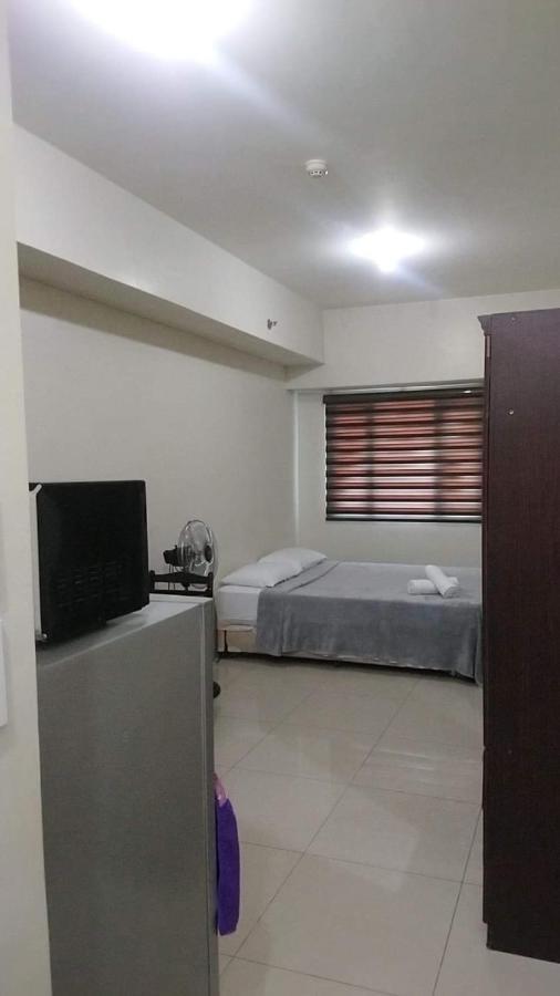 Affordable Makati Serviced Apartments Manila Exteriör bild