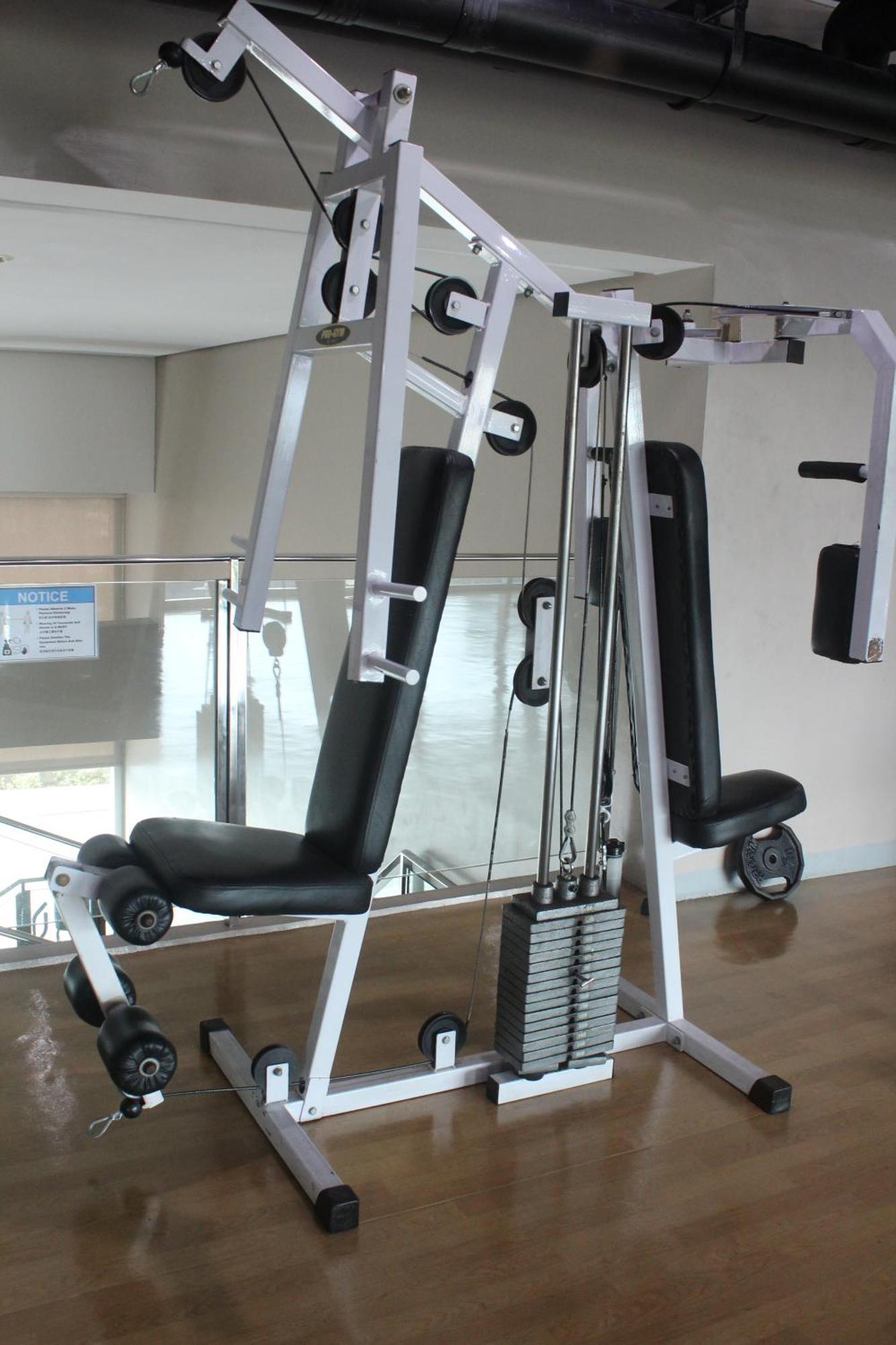 Affordable Makati Serviced Apartments Manila Exteriör bild