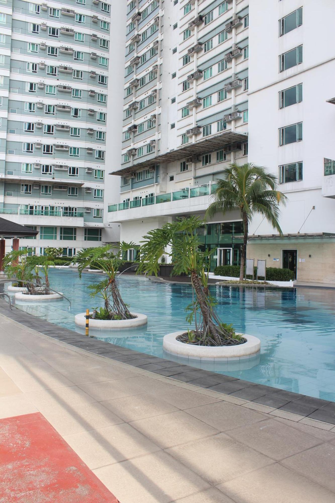 Affordable Makati Serviced Apartments Manila Exteriör bild