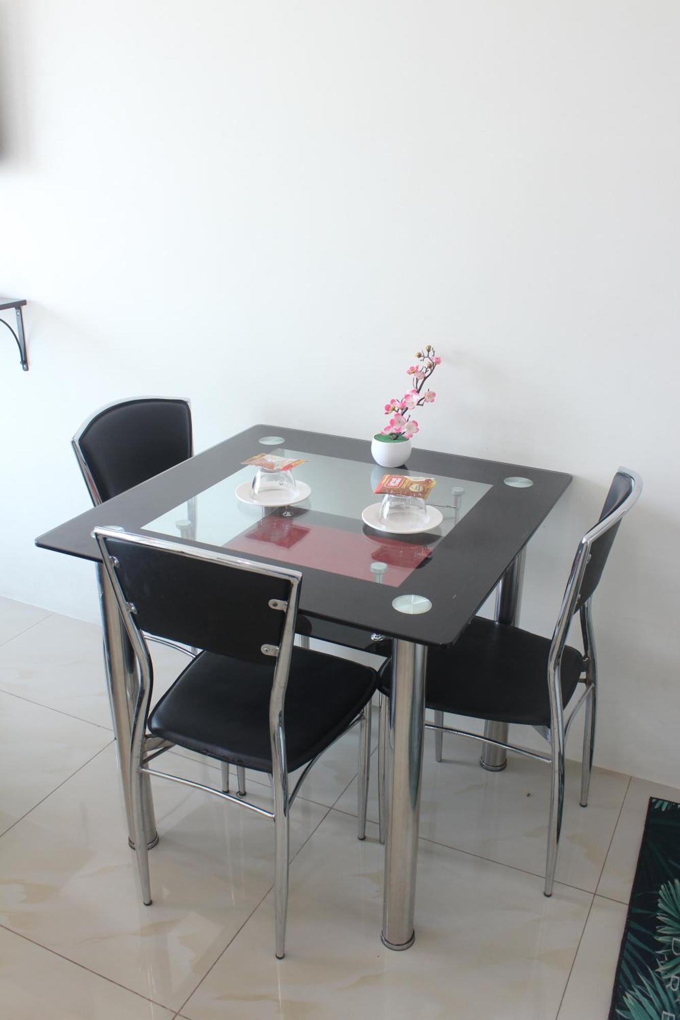 Affordable Makati Serviced Apartments Manila Exteriör bild