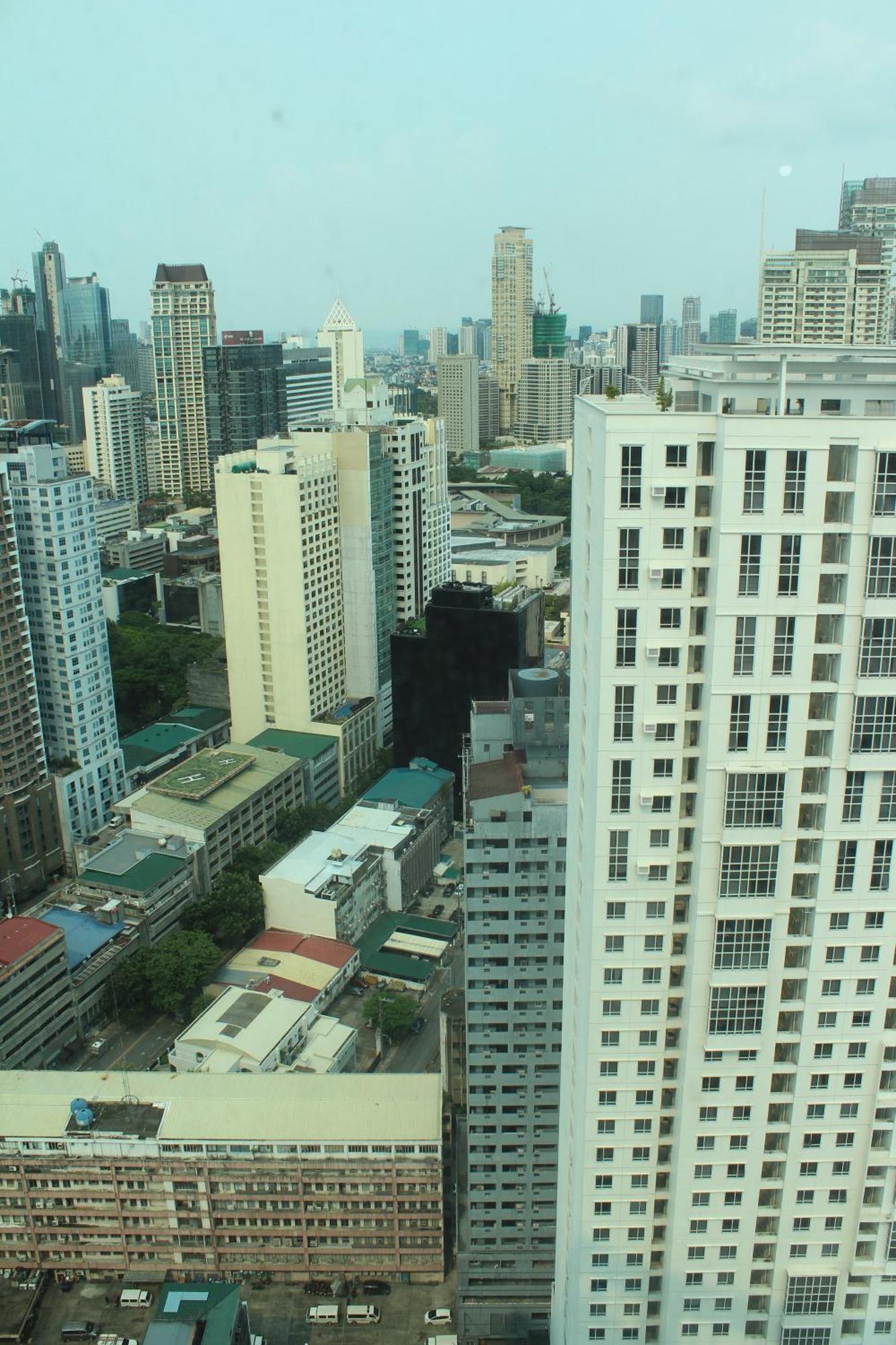 Affordable Makati Serviced Apartments Manila Exteriör bild